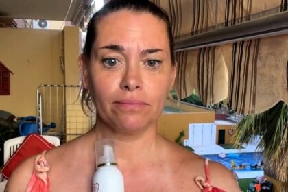 A woman in Málaga hilariously stuck items to her chest to show off the extreme 30C heatwave humidity - her viral TikTok highlights life in Spain’s steamy Costa del Sol.