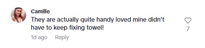 Social media comment on the post of A Brit couple slammed their Salou hotel for unfair sunbed rules after getting a warning for leaving loungers for 30 mins while others were gone for hours unpunished.