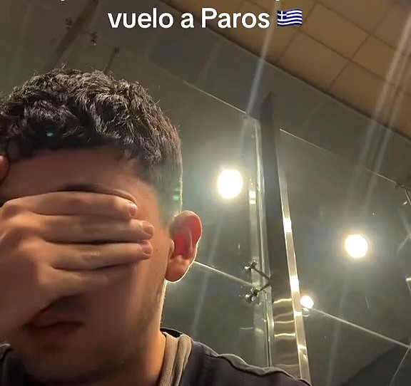 Dyslexic student nearly flies to Paros instead of Paris after typo - goes viral on TikTok and shares how he caught the mistake before heading to volunteer in France.