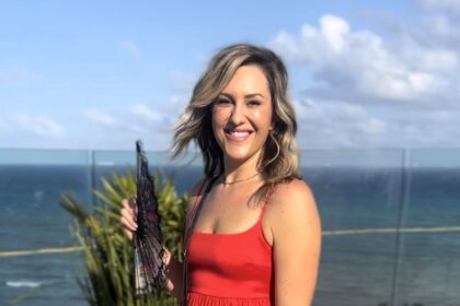 Travel expert Pollyann Giffin warns against airport USB charging stations, bloating foods and sandals on planes, sharing smart safety tips to help travellers fly stress-free.
