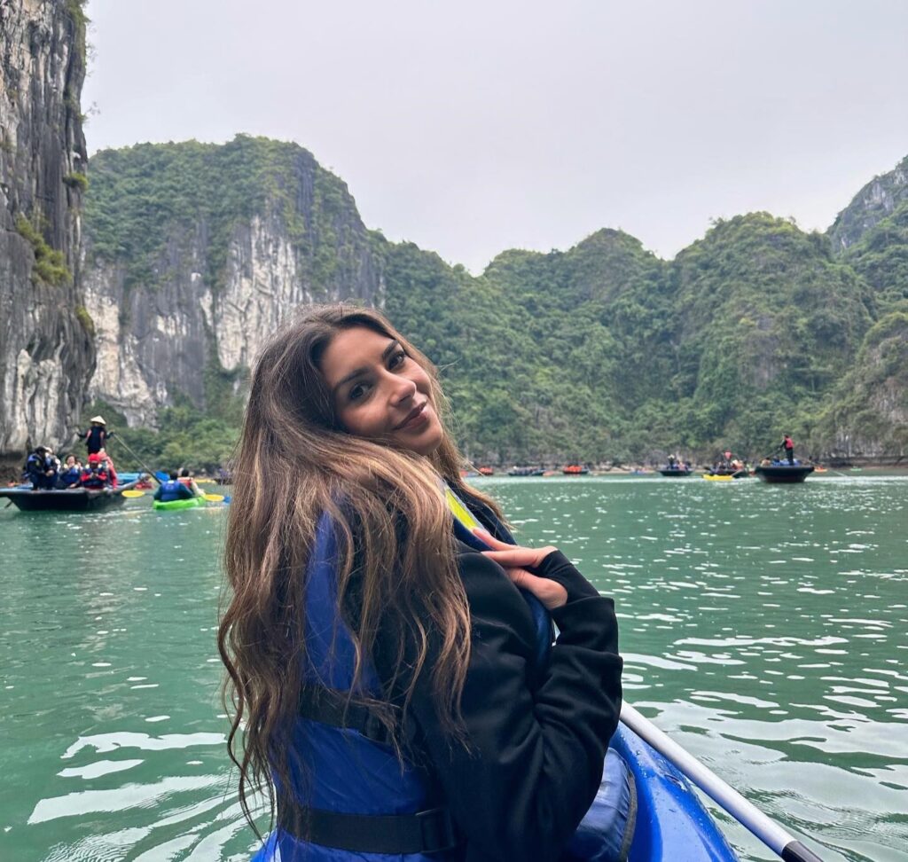 Ex-London waitress moves abroad with £1k, now earns £10k a month creating content while living in Bali and Dubai, says she'll never return to the "depressing" UK.