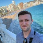 British expat Harry Poulton reveals why paying by card in Benidorm is safer and smarter, offering better exchange rates and spending control while avoiding tourist fines.