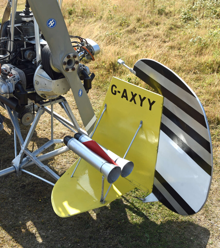 James Bond fans can bid on a £12,000 replica of Little Nellie, the 007 gyrocopter from You Only Live Twice, going under the hammer after 40 years off the skies.