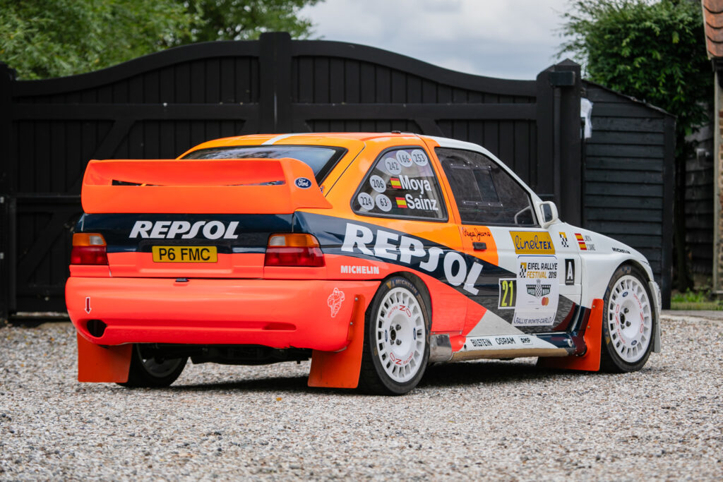 A 1997 Ford Escort WRC driven by Carlos Sainz Sr. to multiple rally wins is set for auction, expected to fetch over £350,000, making it a rare collector’s piece.