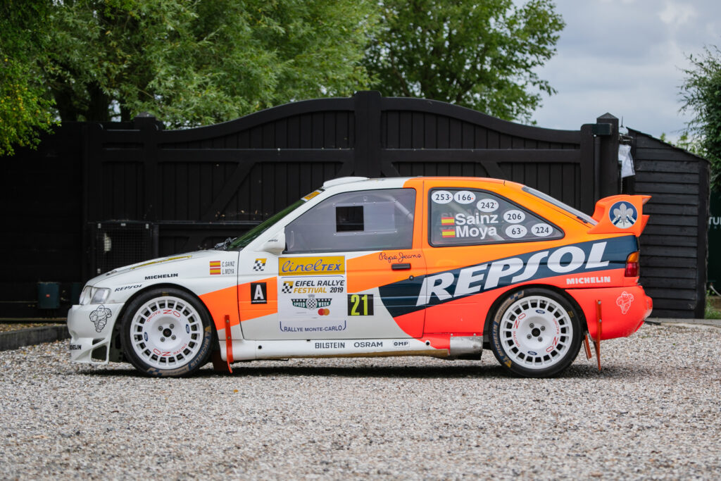 A 1997 Ford Escort WRC driven by Carlos Sainz Sr. to multiple rally wins is set for auction, expected to fetch over £350,000, making it a rare collector’s piece.