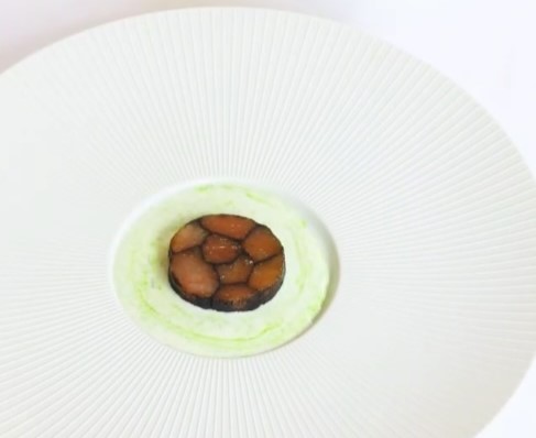 Gordon Ramsay has been mocked after his Michelin-starred Pétrus restaurant served a tiny £72 salmon dish - with critics joking it looked like cat food despite his praise.