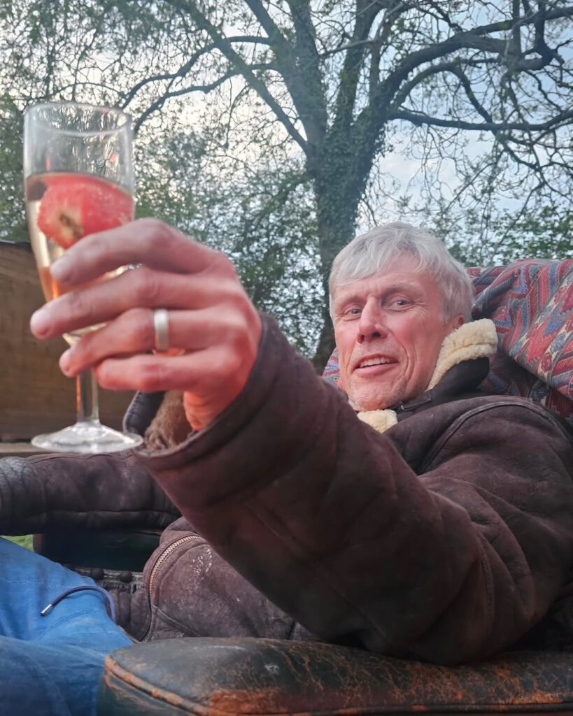 Happy Mondays legend Bez reveals he downs a gallon of honey every month after giving up sweets as the 61-year-old beekeeper calls his favourite honey snack like “dropping acid”.