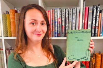 A rare 1937 first edition of The Hobbit without a dust cover sold for £43,000 in the UK, setting a record after being found during a home clearance in Bristol.