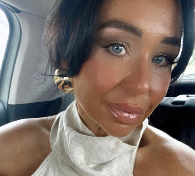 Sleepwalking mum wakes at 4am to find herself boiling Pepsi in a wok on the hob - Wendy Mellor from Middlesbrough says bizarre incident could have been dangerous.