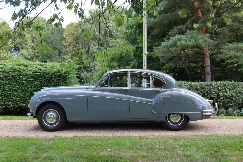 A 1960 Jaguar Mk IX that chauffeured Kate Middleton, Prince George and Princess Charlotte to Pippa’s 2017 wedding is up for auction with just 31,000 miles on the clock.
