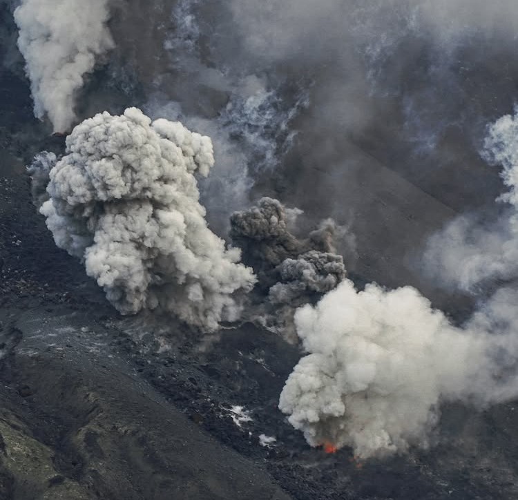A volcano in Russia’s Kronotsky Nature Reserve erupted for the first time in 500 years, stunning tourists and guide Artem Sheldovitsky who captured the event from a helicopter.