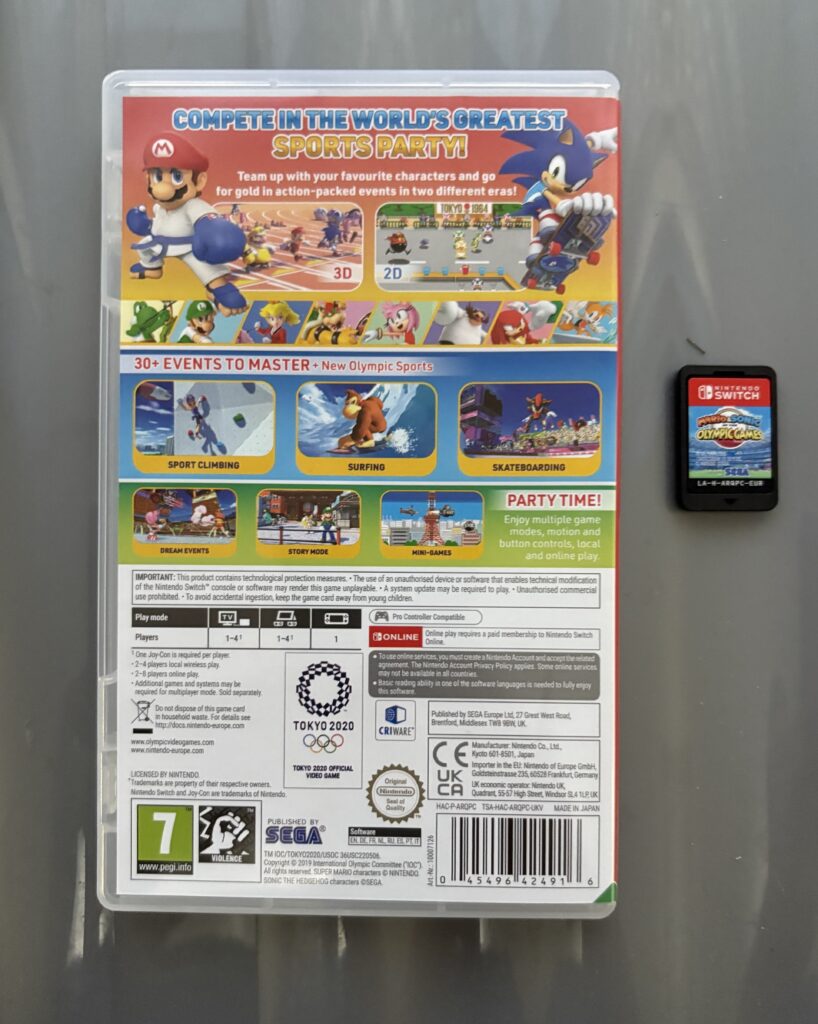 A Vinted buyer was horrified when his £9 Sonic & Mario game arrived stuffed inside a greasy chicken burger box with crumbs still inside - branding the packaging disgusting.