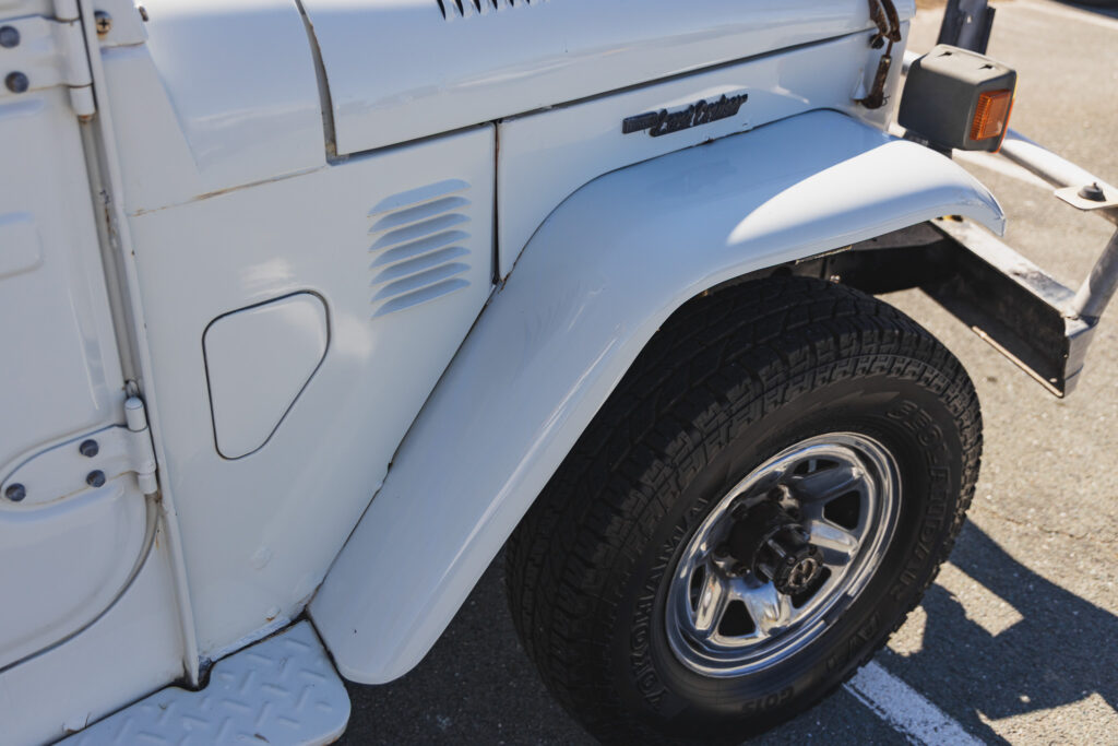 Steve Irwin’s old Toyota Land Cruiser, used at Australia Zoo and adorned with Crocodile Hunter branding, is up for auction after major refurbishments and 258k miles.