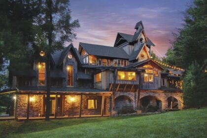 Legendary Nashville recording studio Dark Horse hits market for \$24m - estate where Taylor Swift, Dolly Parton and Shawn Mendes recorded comes with luxury manor house.