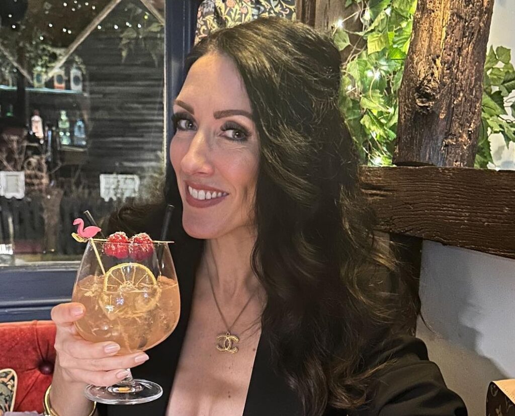 TV presenter Carrie Herrington hilariously confronts cows trespassing in her Essex garden after a broken fence lets them in, turning her morning into unexpected chaos.