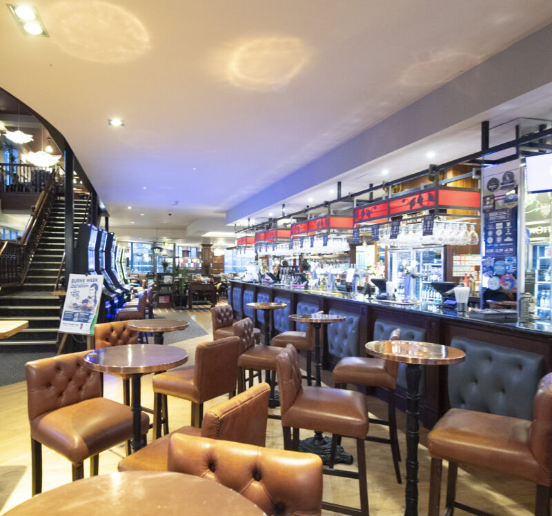 A Wetherspoons pub in Bishop’s Stortford is thriving under an all-female management team of six women who credit their success to teamwork, experience and maternal instincts.
