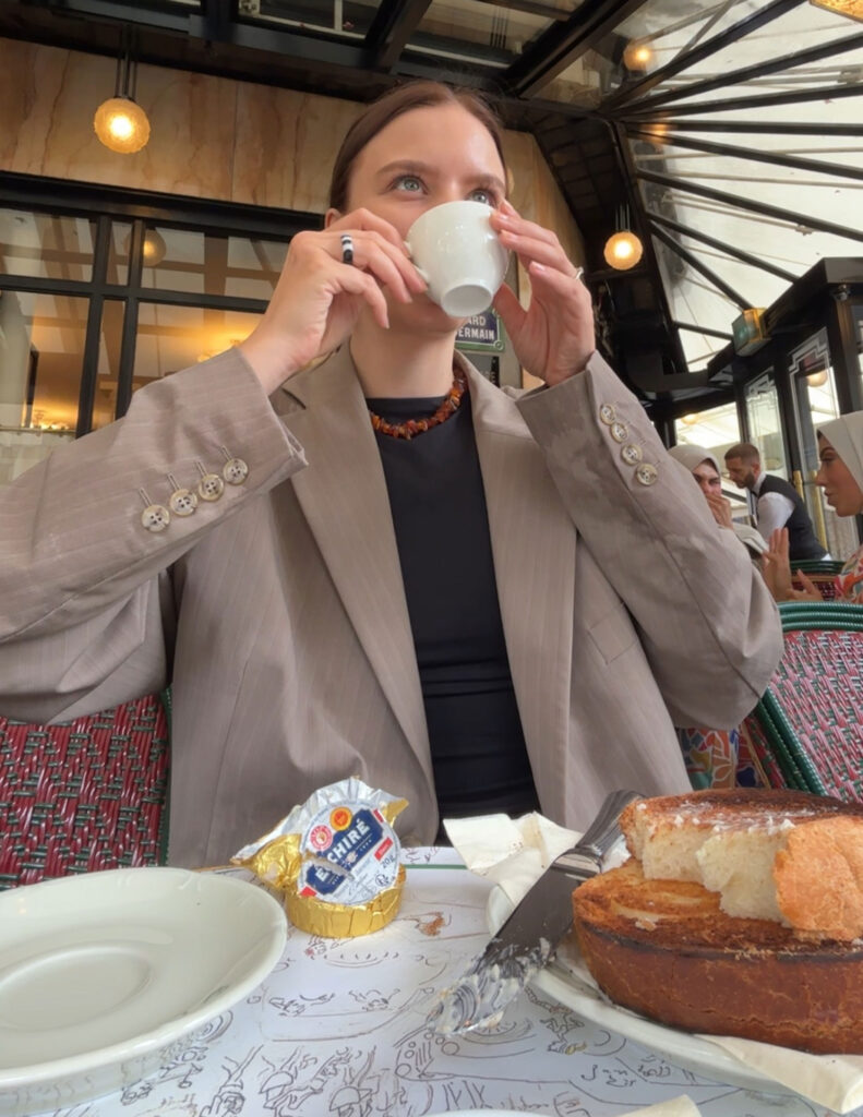 A woman swapped homes with a stranger on Instagram to save £600 on accommodation in Paris. She stayed in a local flat, enjoyed a homey experience, and felt like a local during her trip.