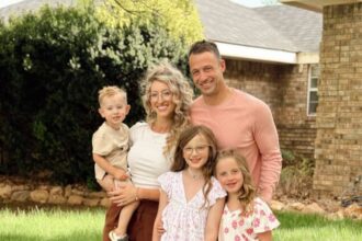 A mum-of-three has revealed she raises her children as “night owls” with dinners after 9pm, playtime until midnight, and bedtimes in the early hours, despite online criticism.