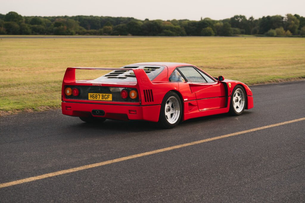 Classic 90s Ferrari F40 – with one owner for last 31 years – to fetch £ ...
