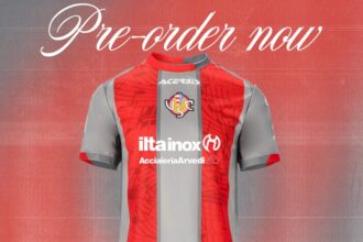 Jamie Vardy’s Cremonese shirts sell out within minutes leaving fans waiting months as demand surges after his free transfer to Italy following Leicester’s relegation.