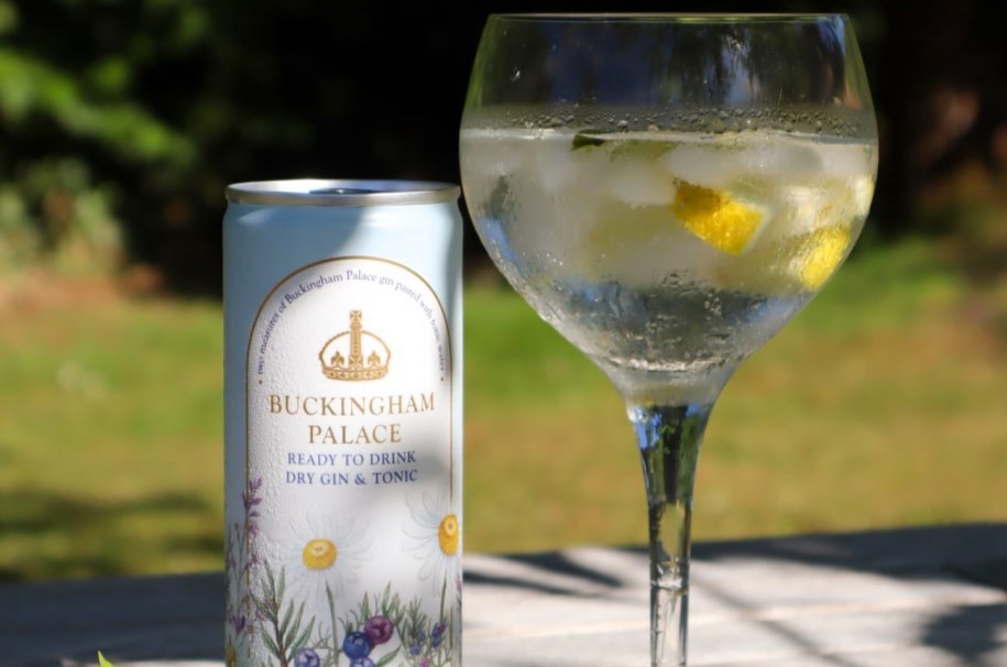 Buckingham Palace launches a £8 gin and tonic in a tin made with botanicals from royal gardens, offering a crisp elegant flavor in a stylish can perfect for picnics.