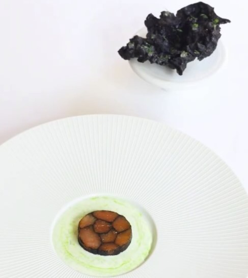 Gordon Ramsay is charging £325 for a seven course Christmas Day meal at Pétrus in Belgravia - but with no turkey, the final bill with service can hit nearly £483.