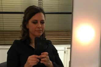Inbetweeners star Belinda Stewart-Wilson, famous as Will’s mum Polly, has joined Cameo charging £22 for two minute videos and up to £874 for business promotions.