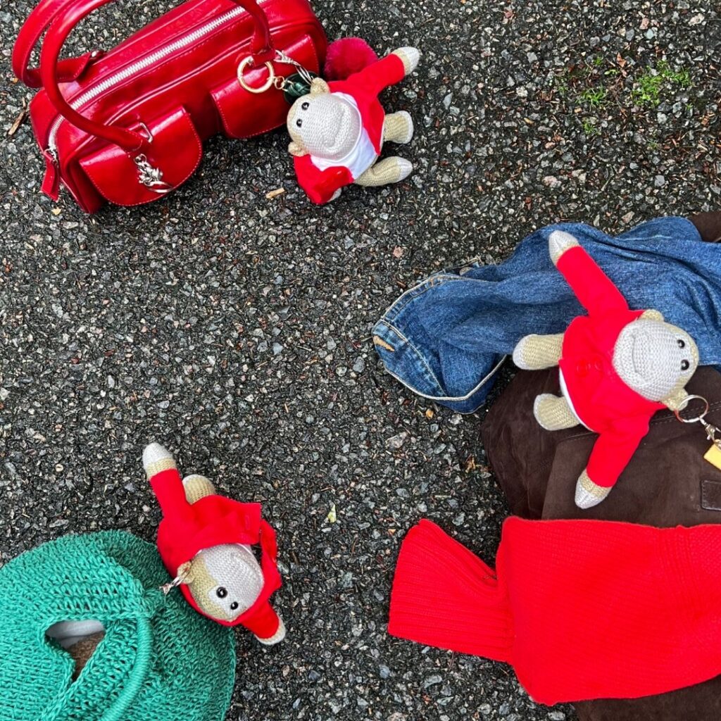PG Tips fans demand a new Monkey toy after the mascot joins the viral Labubu trend as a handbag accessory sparking calls for the brand to release a Labrew brew doll.