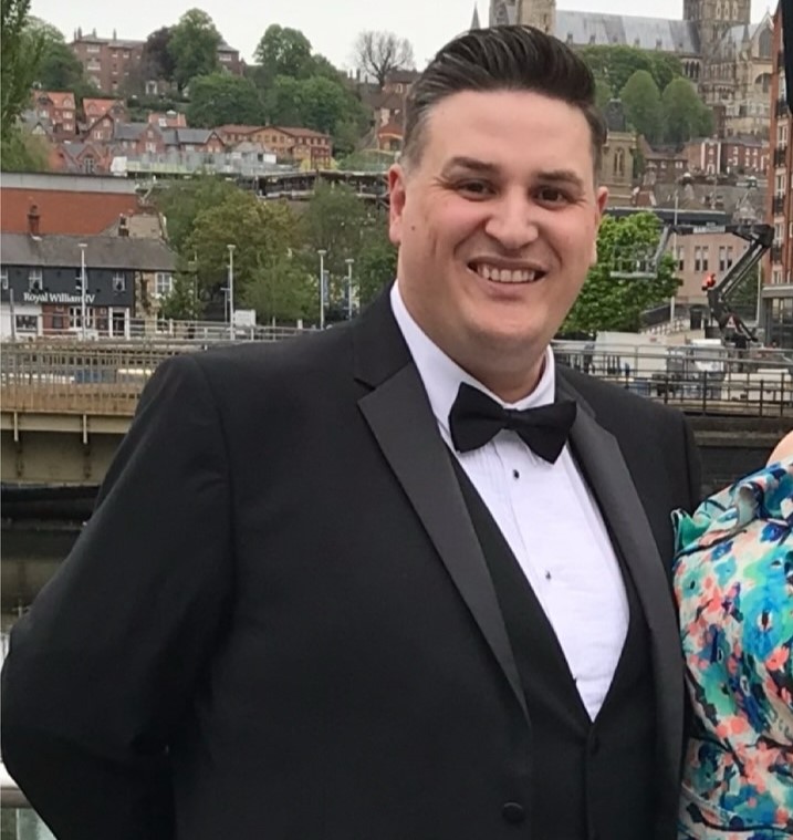 Teacher Glen Allison lost over nine stone through a council funded weight loss scheme but now fears others will miss out as One You Lincolnshire faces being axed.