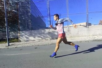 Spanish athlete Christian Roberto López Rodríguez sets Guinness World Record by sprinting 100m backwards in high heels in just 16.55 seconds after two years of training.