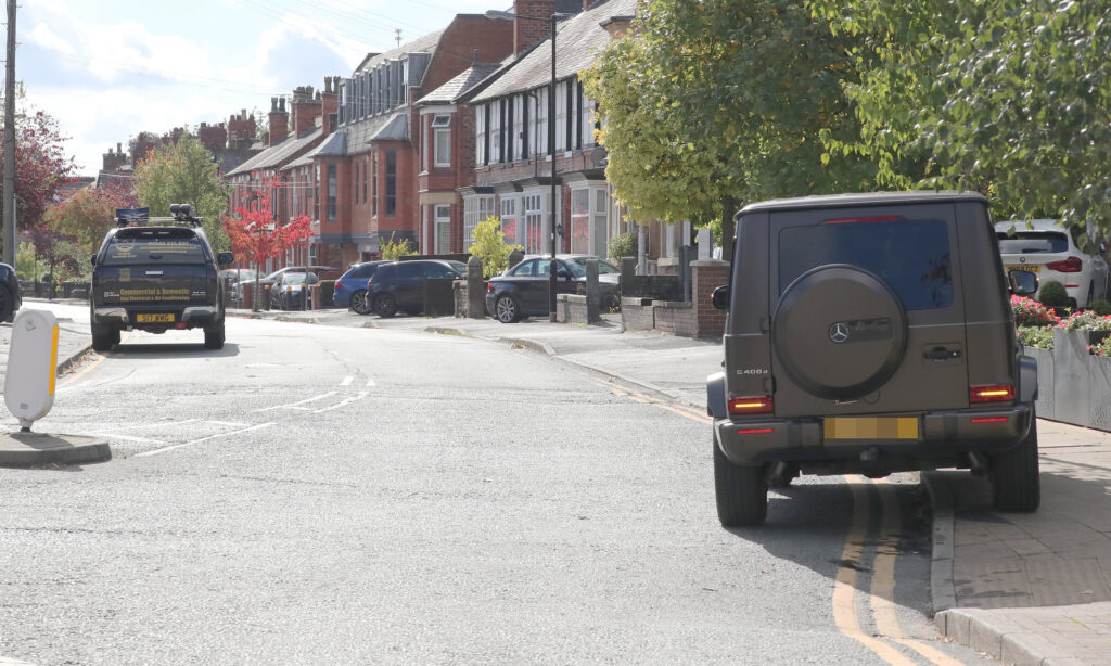 Molly-Mae Hague spotted parking her £250k Mercedes G-Wagon on double yellow lines in Cheshire before picking up flowers, sparking criticism over the Love Island star’s move.