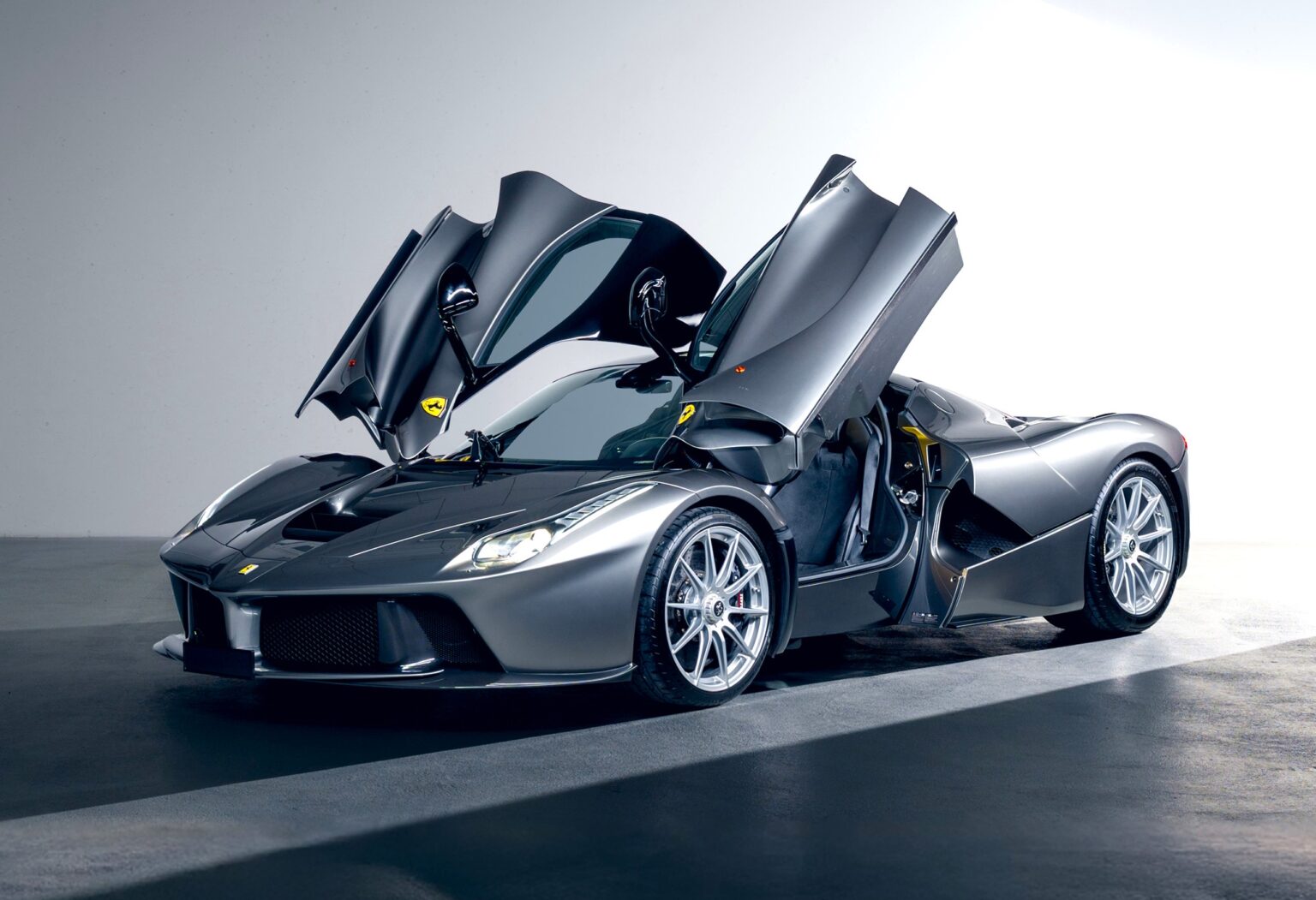 Ultra rare Ferrari LaFerrari in unique Grigio Ferro Metallic paint heads to auction for £2.8m in Zurich. With 789bhp and just 1,001 miles, it offers true exclusivity.