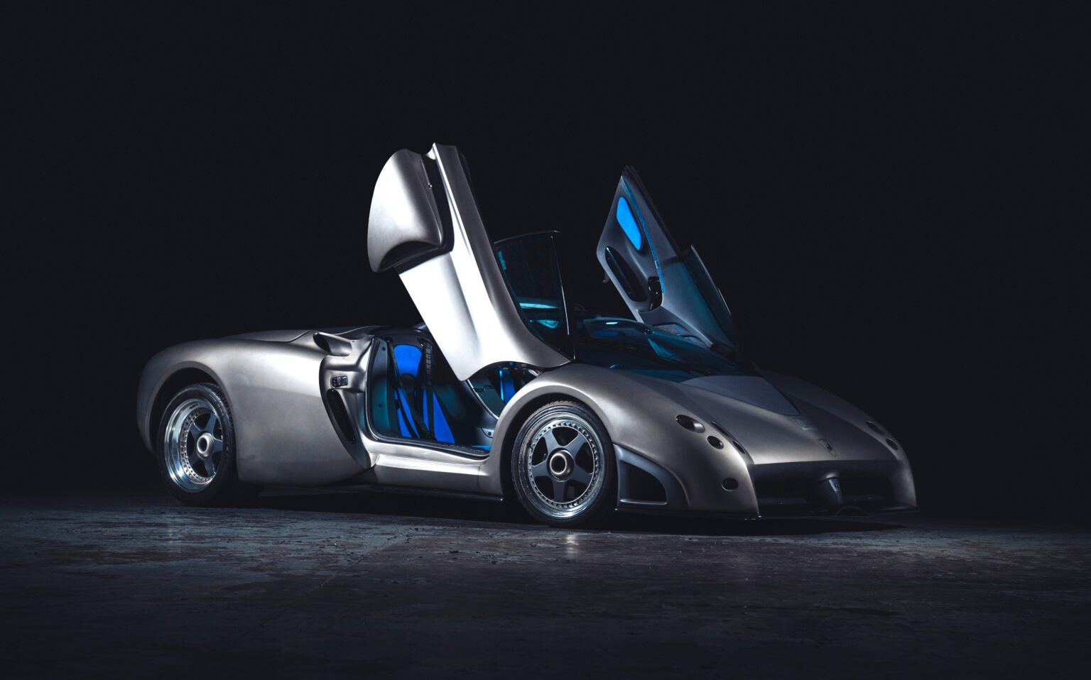 Rare 1998 Lamborghini Pregunta concept inspired by a fighter jet heads to auction for £3m with a V12 engine, 206mph top speed and a unique place in supercar history.