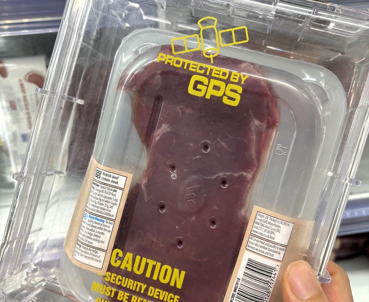 Shopper slams Co-op for labelling meat as GPS tracked - tech expert says packaging is unlikely to have real satellite tracking and accuses store of exaggerating security.