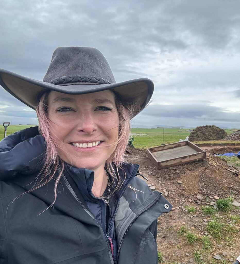 Telly star Alice Roberts reunited with precious heirloom ring lost on train - Digging for Britain presenter thanks Avanti staff after guard found sentimental treasure.