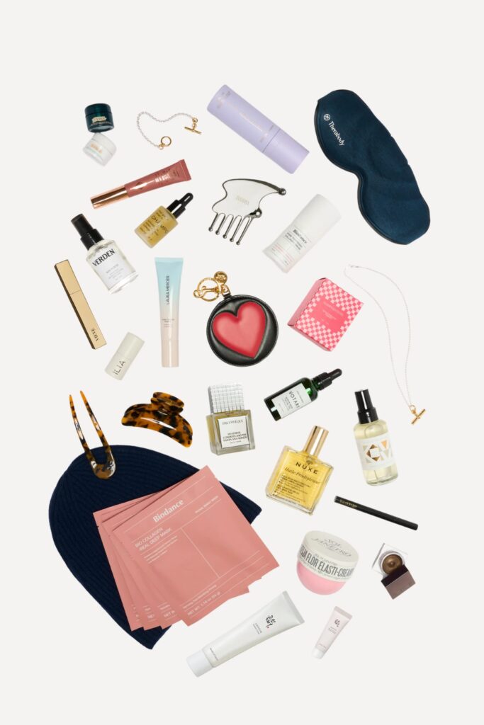 Vogue’s advent calendar is packed with over £1600 of luxury beauty, skincare and accessories for just £355, plus a year’s digital subscription and charity support.