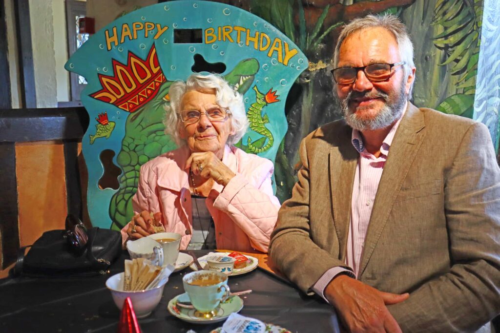 Drusillas Park marks 100th birthday with 20 centenarians whose combined ages top 2,000 years - guests relive memories, meet lemurs and enjoy nostalgic cream teas in Sussex.