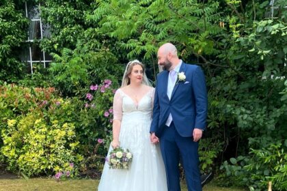 Mum who spent £100 a week on takeaways loses over nine stone without surgery or jabs - now unrecognisable after transforming her lifestyle and health for good.