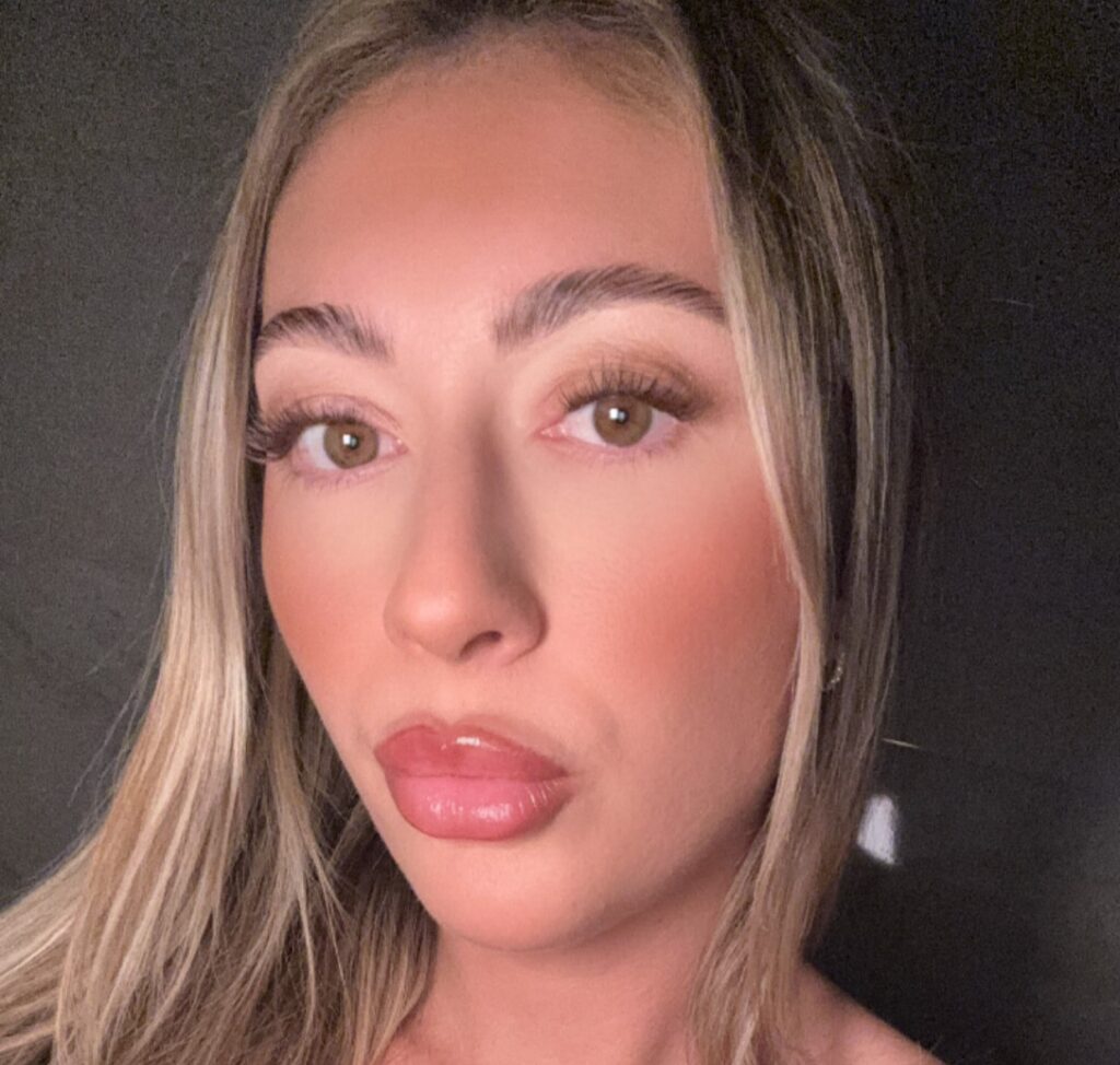 Hungover nurse Lauren Way shouted “Domino-hoo-hoo” at her delivery driver as a dare - and was left in stitches when he hilariously shouted it back in a viral moment.