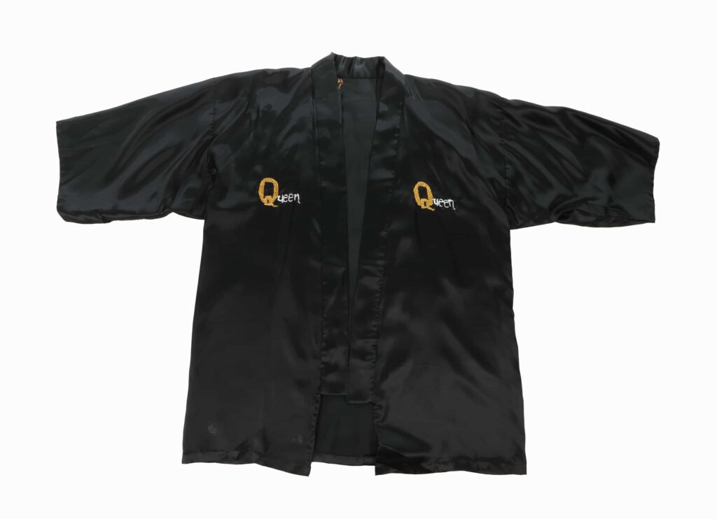 Noel Gallagher's handwritten lyrics for Oasis hit Don't Look Back in Anger sold for £20,160 at auction, five times the estimate, alongside rare band memorabilia in London.