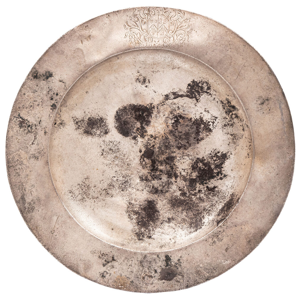 A silver plate linked to Admiral Sir Cloudesley Shovell’s final meal before the 1707 Scilly shipwreck is up for auction, marking a tragic yet historic maritime relic.