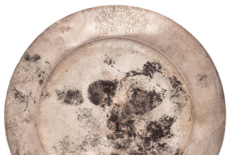 A silver plate linked to Admiral Sir Cloudesley Shovell’s final meal before the 1707 Scilly shipwreck is up for auction, marking a tragic yet historic maritime relic.