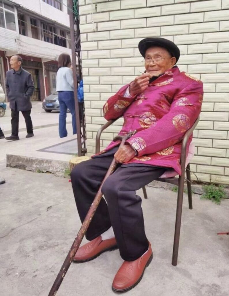 A 111-year-old man from China says wine and sweets are his secret to longevity. Zhan Changcheng, a former bamboo weaver, still walks daily and enjoys life with his large family.