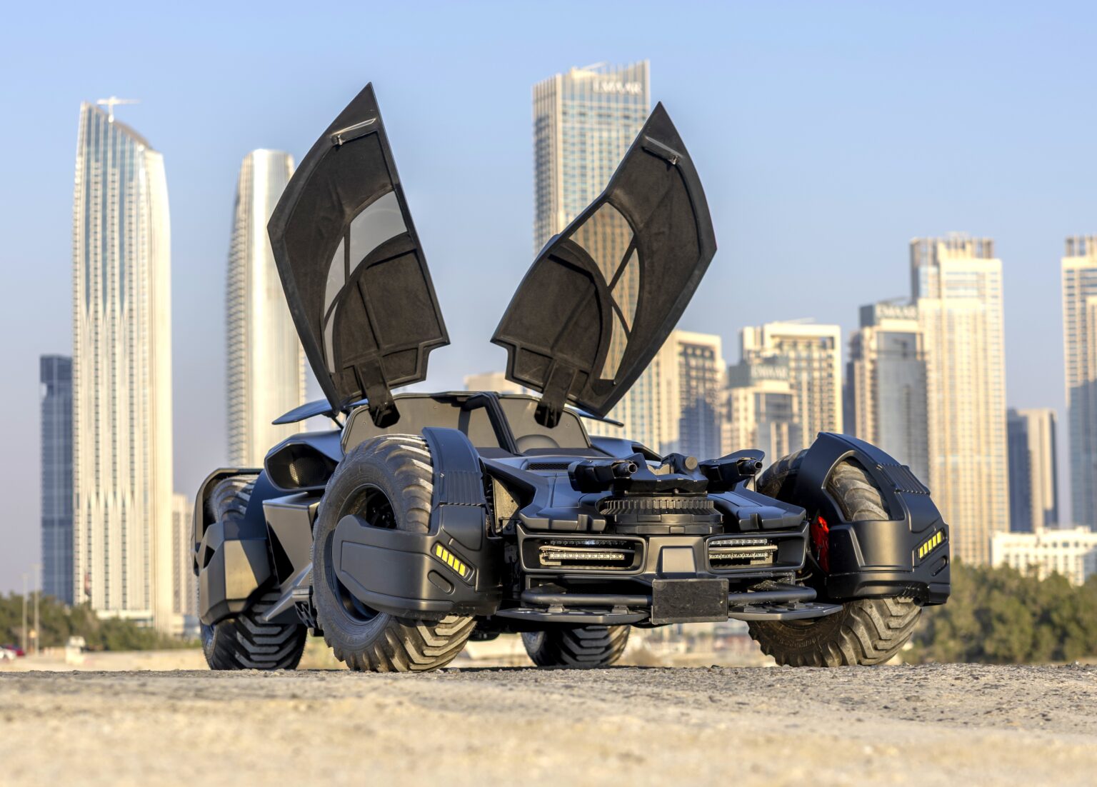 A custom Mercedes-Benz CL 55 AMG turned Batmobile with 600 horsepower and Gotham flair is up for grabs in Dubai for £18,000 after costing £217,000 to build.