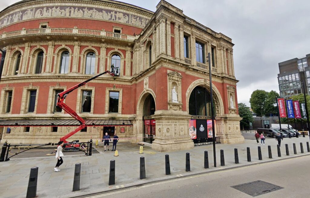 Nicole Scherzinger has faced backlash after fans claimed she arrived an hour late to her £150-a-ticket Royal Albert Hall show, performing in short segments and leaving audiences confused and disappointed.