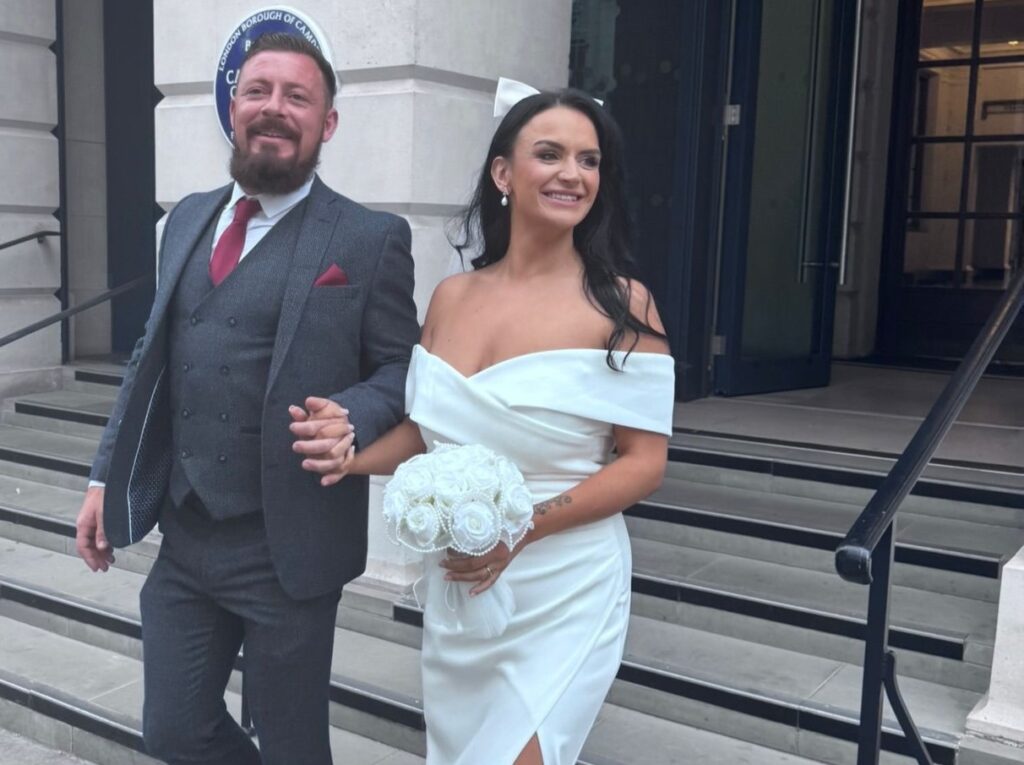 Oasis superfan newlyweds Laura and Levi Millan tied the knot then rushed to Wembley for the band’s reunion gig - calling their £250 ticket wedding day the best of their lives.