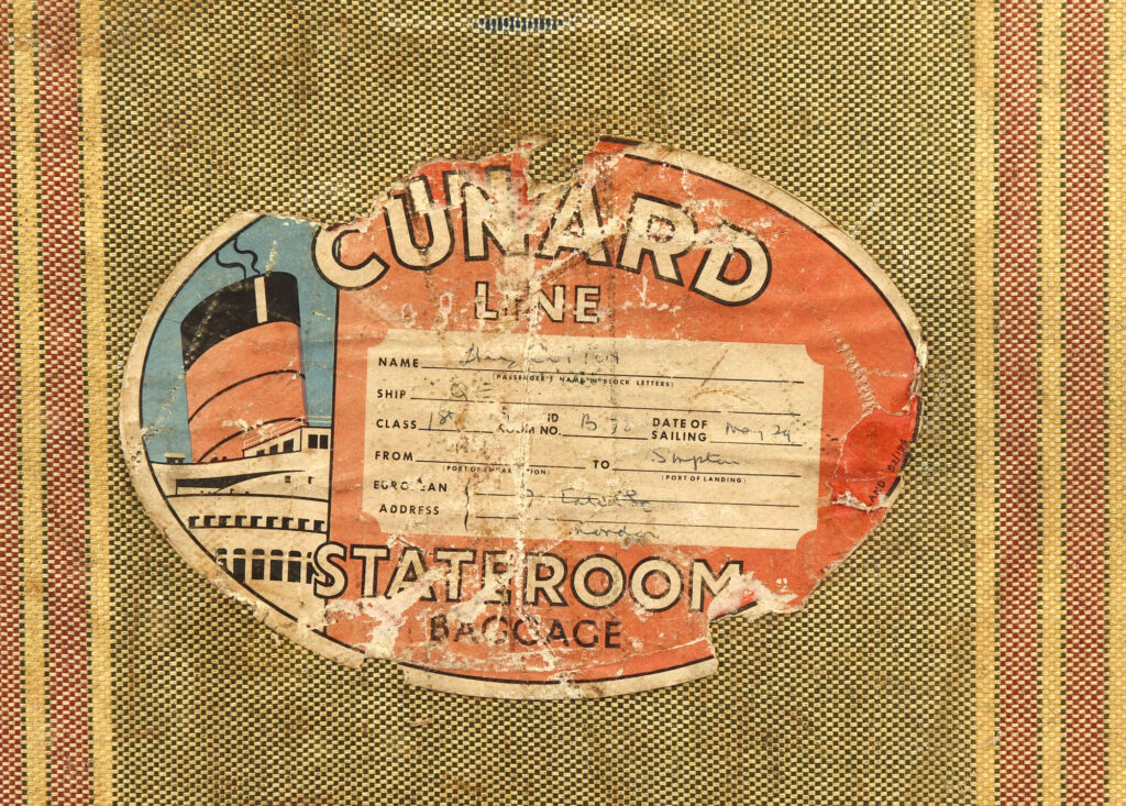 A rare 1936 Spotlight Golf Machine is heading to auction for £4,000, offering collectors a unique piece of sports gaming history despite missing parts and not working.