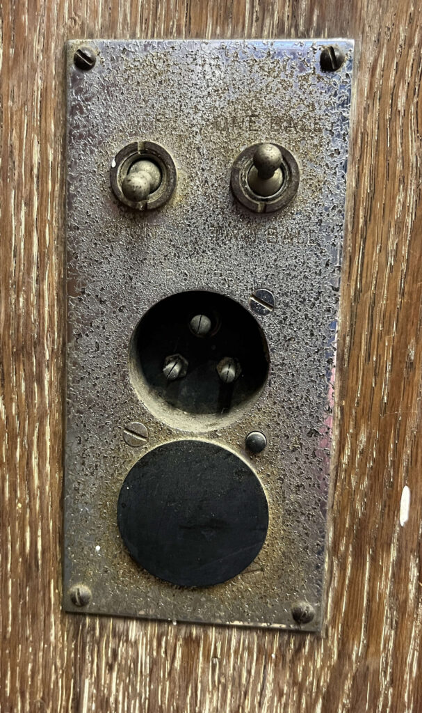 A rare 1936 Spotlight Golf Machine is heading to auction for £4,000, offering collectors a unique piece of sports gaming history despite missing parts and not working.