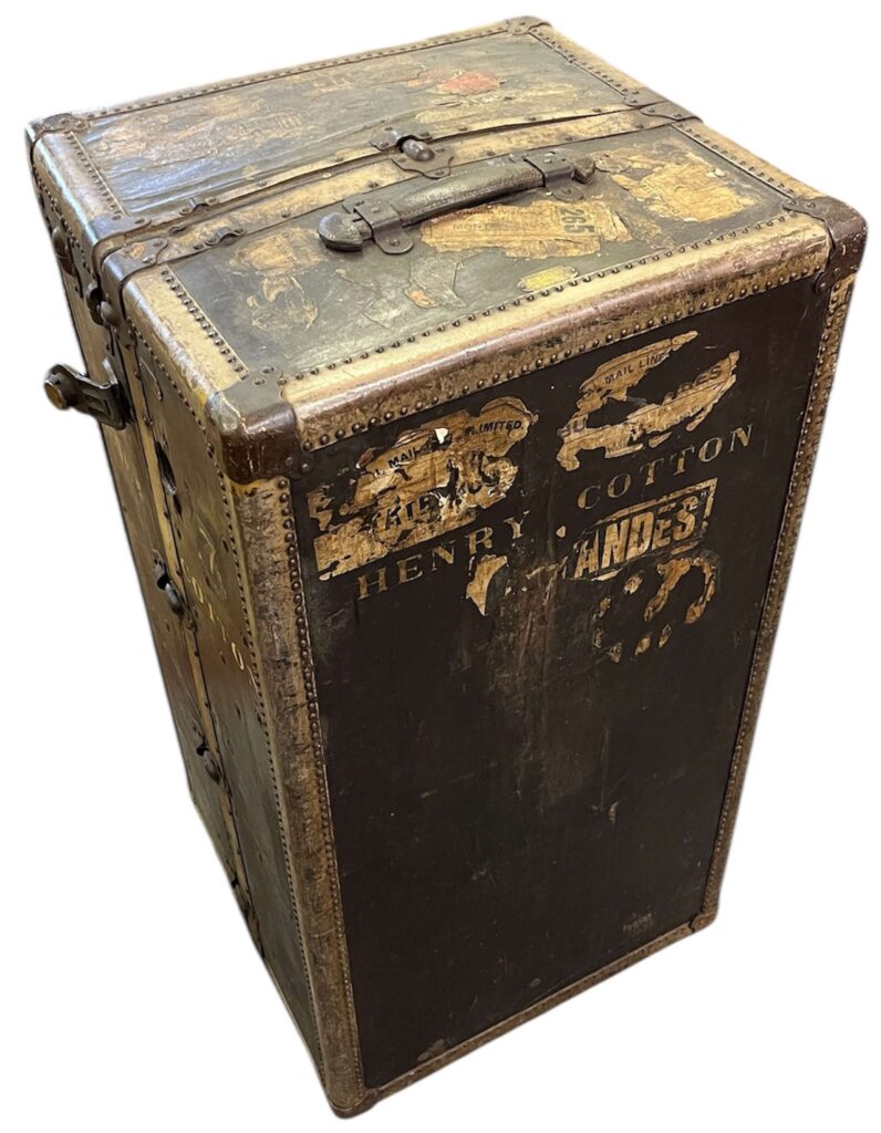 A rare 1936 Spotlight Golf Machine is heading to auction for £4,000, offering collectors a unique piece of sports gaming history despite missing parts and not working.