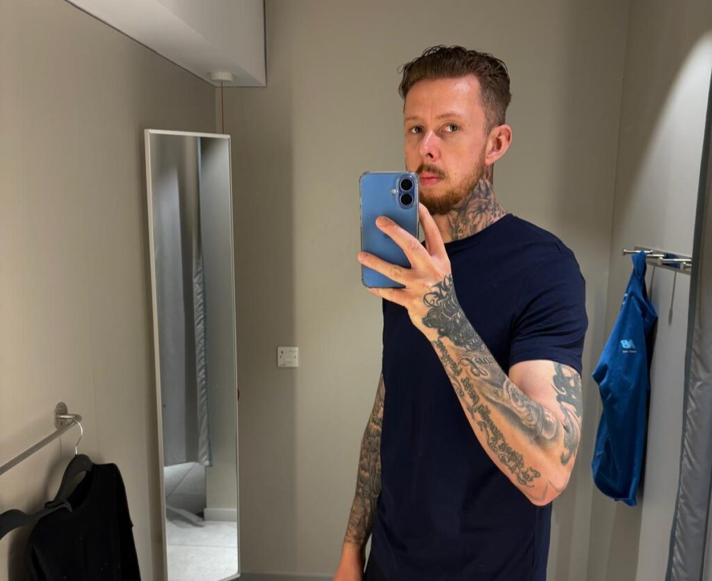 A thrifty Brit has gone viral after whipping up a two course Waitrose dinner for just £1 with Elliot Jeory’s bargain potato hash and banana dessert impressing fans online.